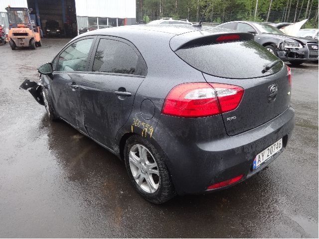 Kia Rio 2011-2017 Type III , Motorkode: G4LA, Girkassekode: 