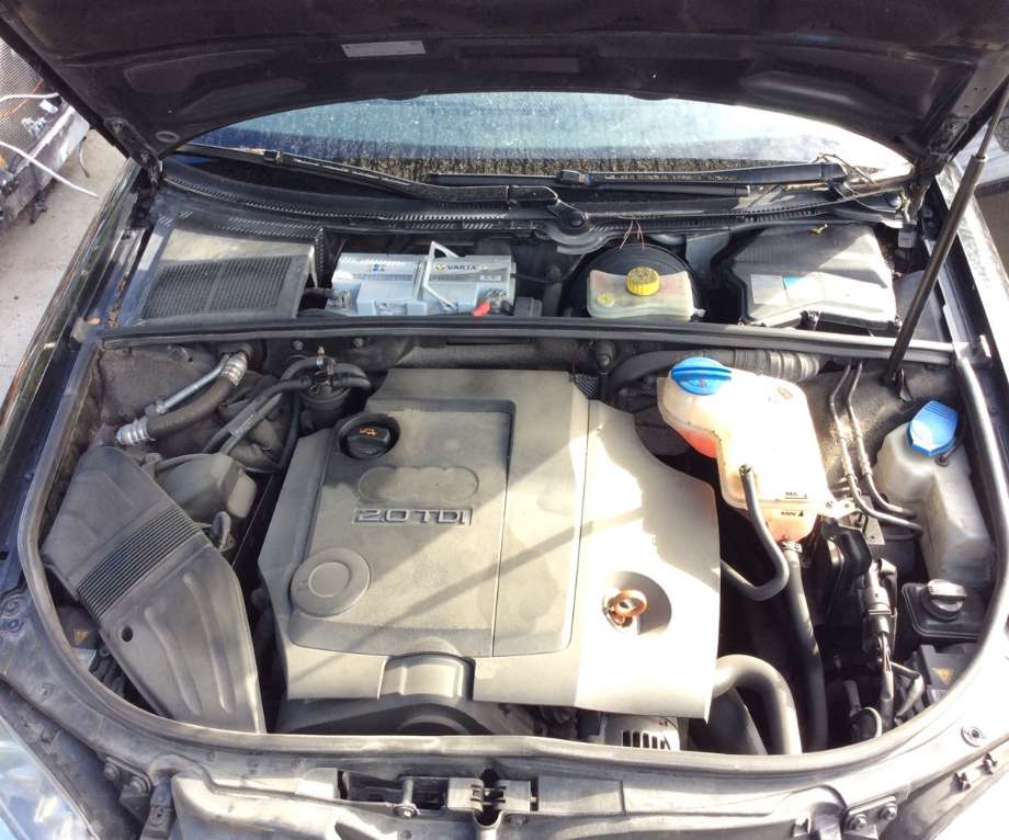 Audi A4 2004-2008 (Type III) (B7) (B7), Motorkode: BLB;BRE, Girkassekode: GYJ 01J300048QX