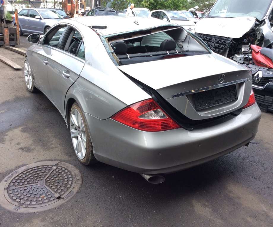 Mercedes CLS 2004-2010 (C219) (C219), Motorkode: OM642.920, Girkassekode: 