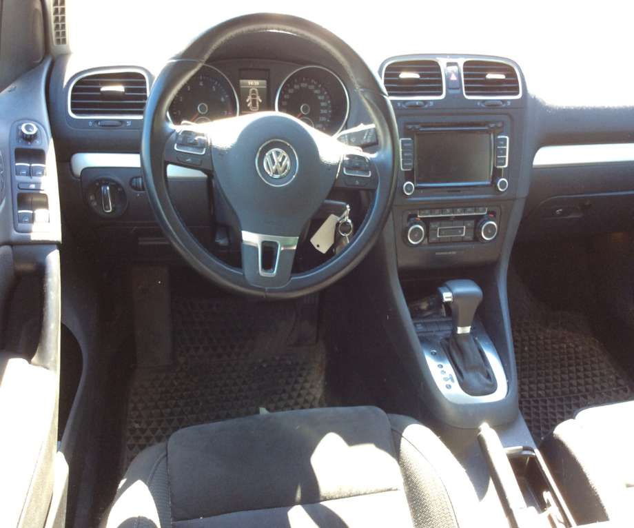 VW Golf VI 2008-2012 , Motorkode: CAXA, Girkassekode: 