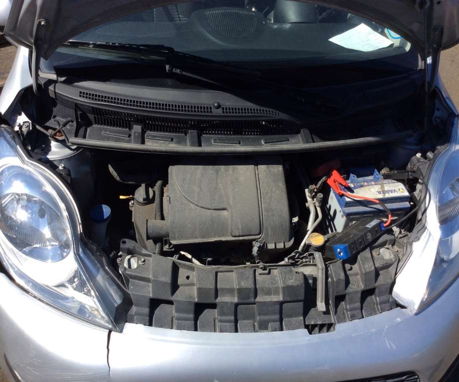 Peugeot 107 2006-2014 , Motorkode: CFB, Girkassekode: 
