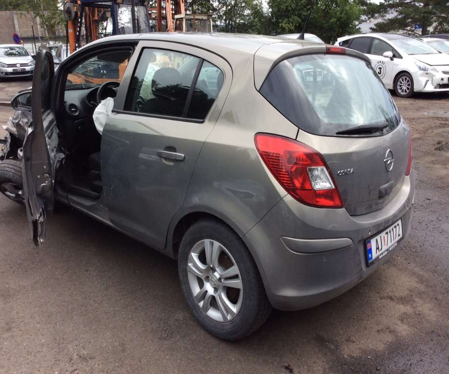 Opel Corsa D 2006-2014 , Motorkode: A12XER, Girkassekode: 