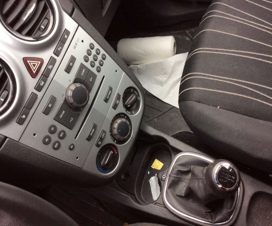 Opel Corsa D 2006-2014 , Motorkode: A12XER, Girkassekode: 