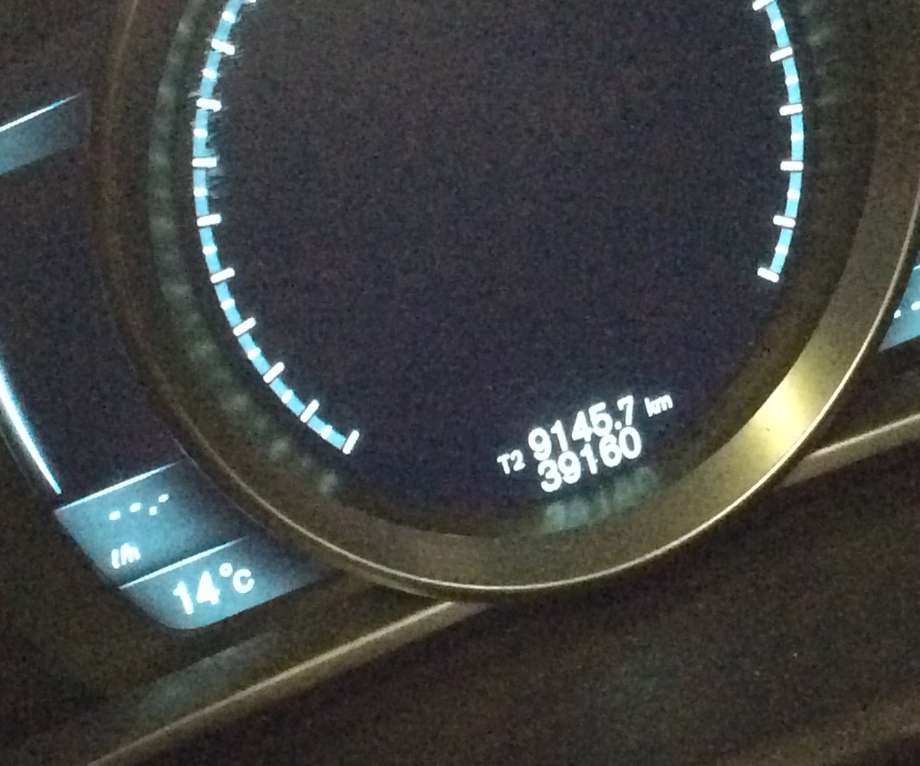 Volvo V40 2012-2019 , Motorkode: D4162T, Girkassekode: 