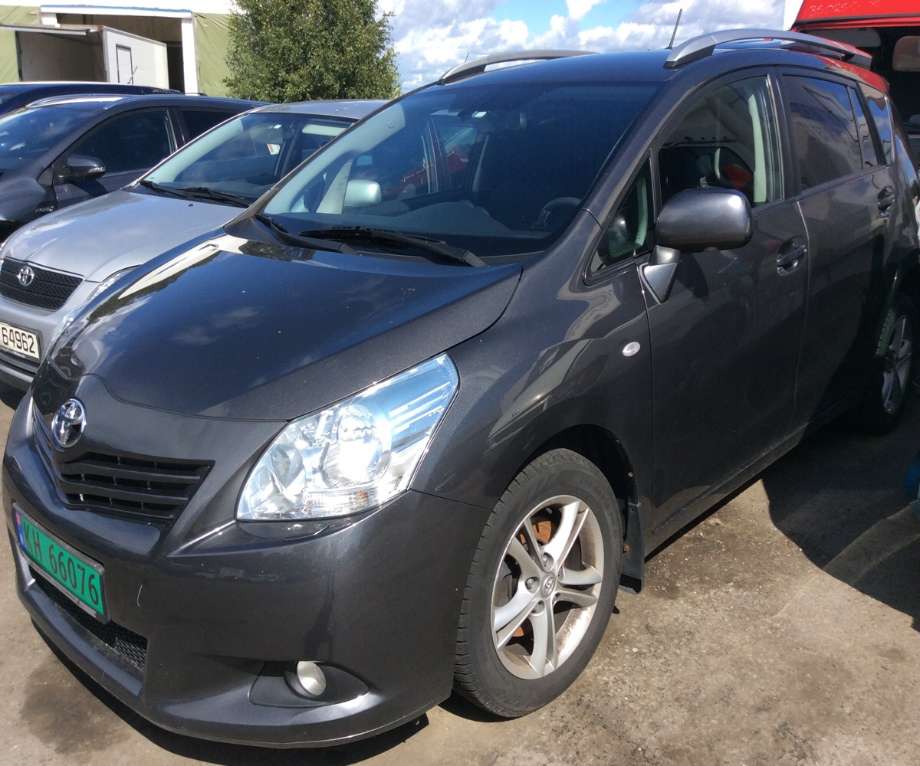 Toyota Verso 2009-2016 (Type III) , Motorkode: 1AD-FTV, Girkassekode: 