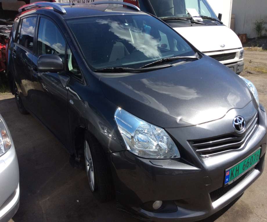 Toyota Verso 2009-2016 (Type III) , Motorkode: 1AD-FTV, Girkassekode: 