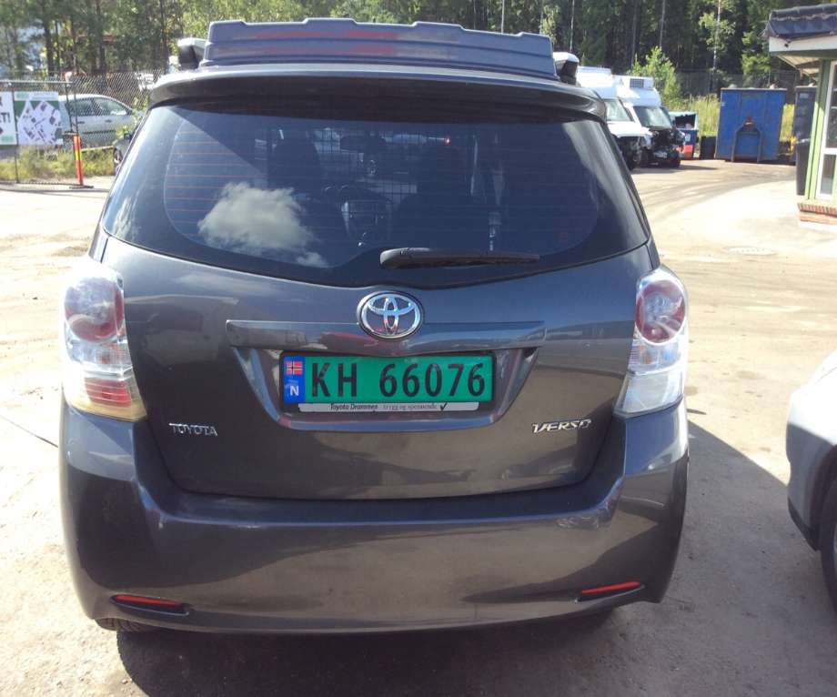 Toyota Verso 2009-2016 (Type III) , Motorkode: 1AD-FTV, Girkassekode: 