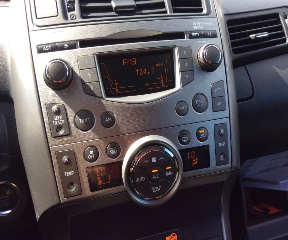 Toyota Verso 2009-2016 (Type III) , Motorkode: 1AD-FTV, Girkassekode: 