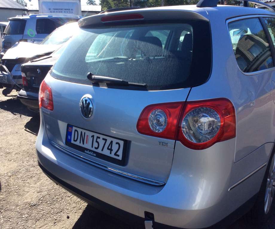 VW Passat 2005-2010 (B6) (B6), Motorkode: CBDC, Girkassekode: 