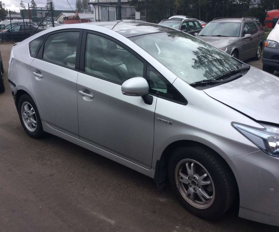 Toyota Prius 2009-2016 (Type III) (COMBI) (COMBI), Motorkode: 2ZR-FXE, Girkassekode: 