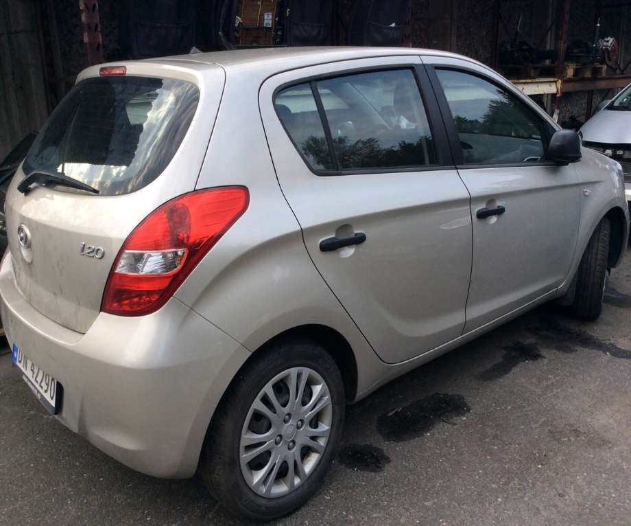Hyundai i20 2009-2014 (Type I) , Motorkode: G4LA, Girkassekode: 