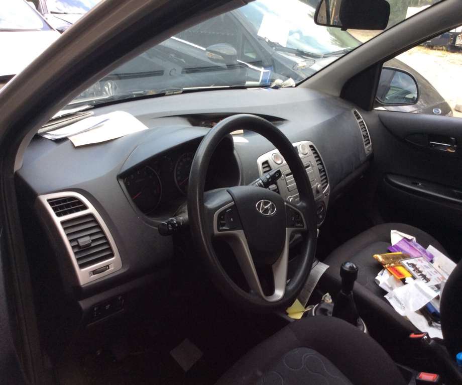 Hyundai i20 2009-2014 (Type I) , Motorkode: G4LA, Girkassekode: 