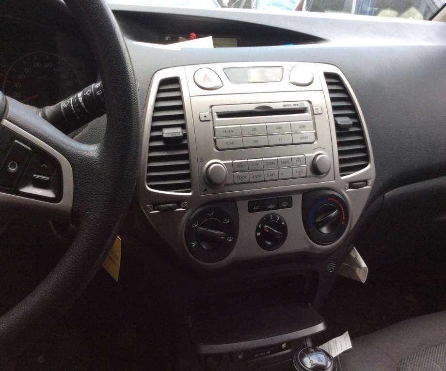 Hyundai i20 2009-2014 (Type I) , Motorkode: G4LA, Girkassekode: 