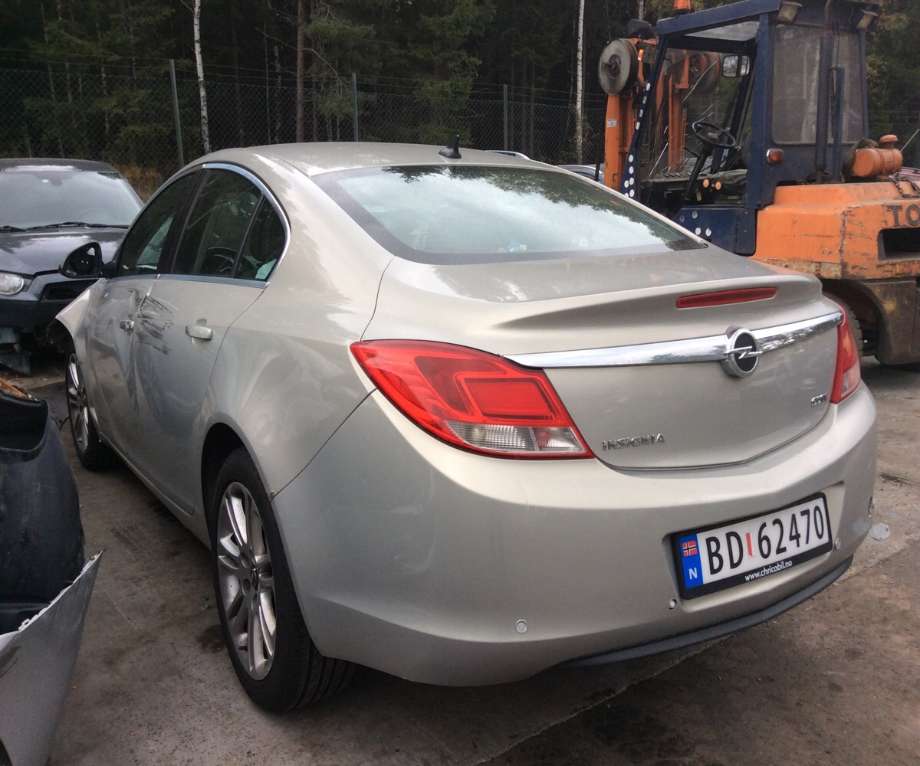 Opel Insignia A 2009-2014 , Motorkode: A20DTC, Girkassekode: 