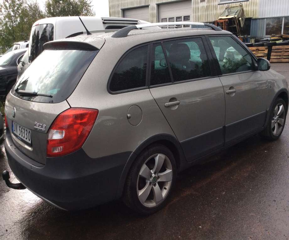 Škoda Fabia 2010-2014 (Type II, Fase 2) , Motorkode: CBZA, Girkassekode: 