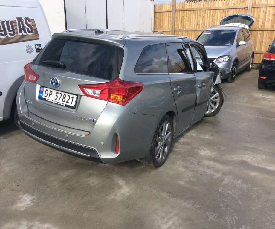 Toyota Auris 2015-2019 (Type II, Fase 2) , Motorkode: 2ZR-FXE, Girkassekode: 