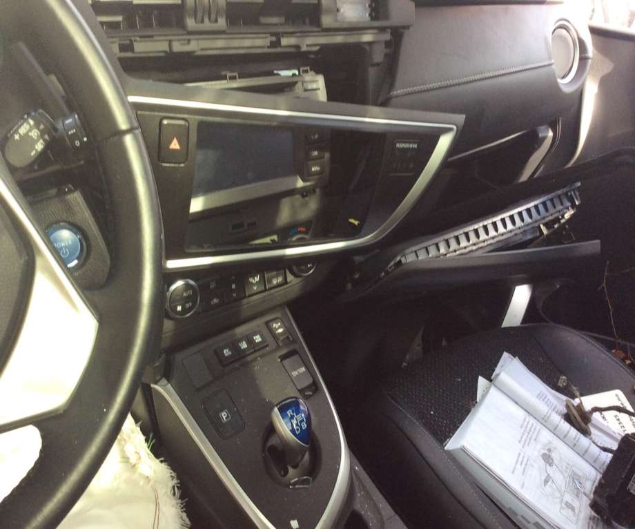 Toyota Auris 2015-2019 (Type II, Fase 2) , Motorkode: 2ZR-FXE, Girkassekode: 