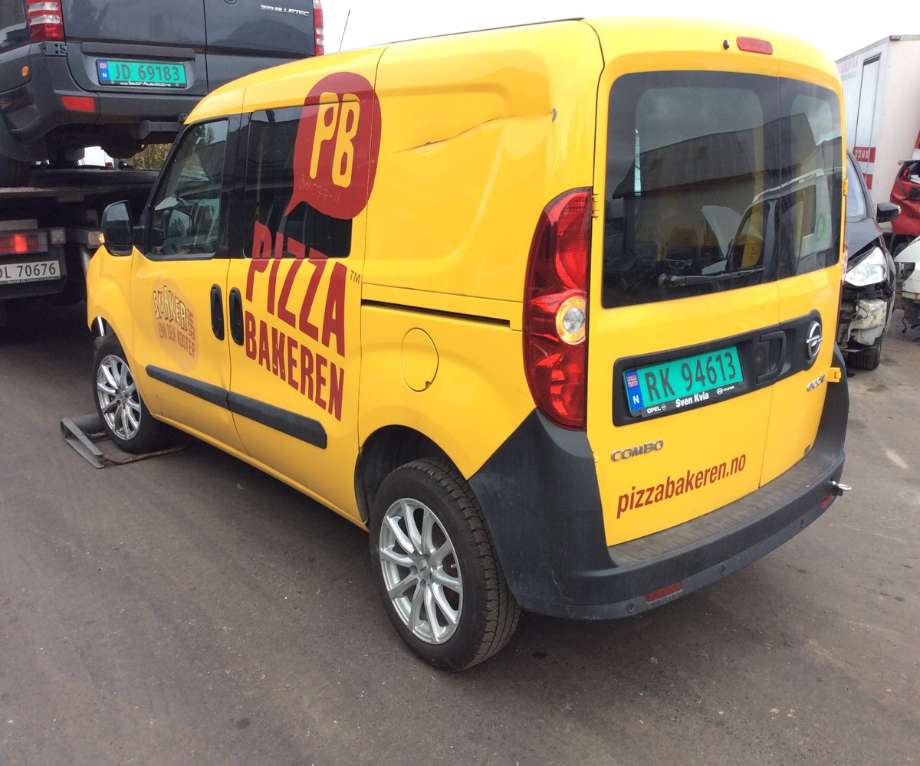 Opel Combo D 2012-2018 , Motorkode: , Girkassekode: 