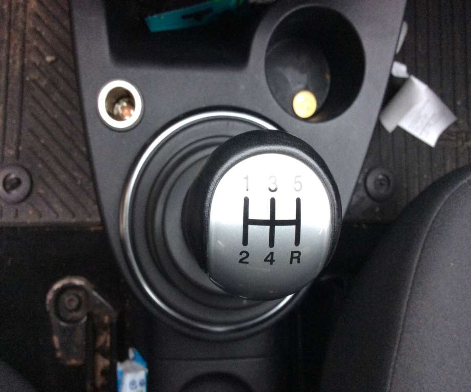 Ford Fiesta 2002-2008 (Type V) , Motorkode: FXJA, Girkassekode: 