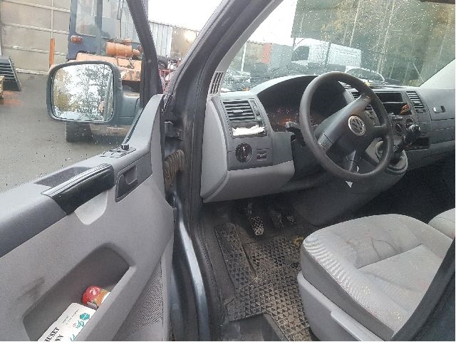 VW Transporter / Caravelle 2003-2009 (Fase 1) (T5) (T5), Motorkode: AXB, Girkassekode: HCW