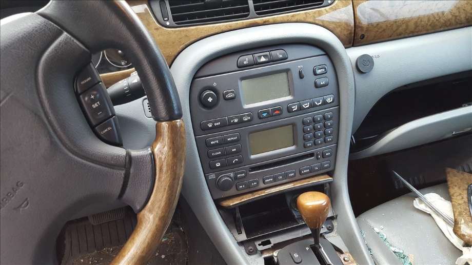 Jaguar X-TYPE 2001-2010 , Motorkode: XB, Girkassekode: