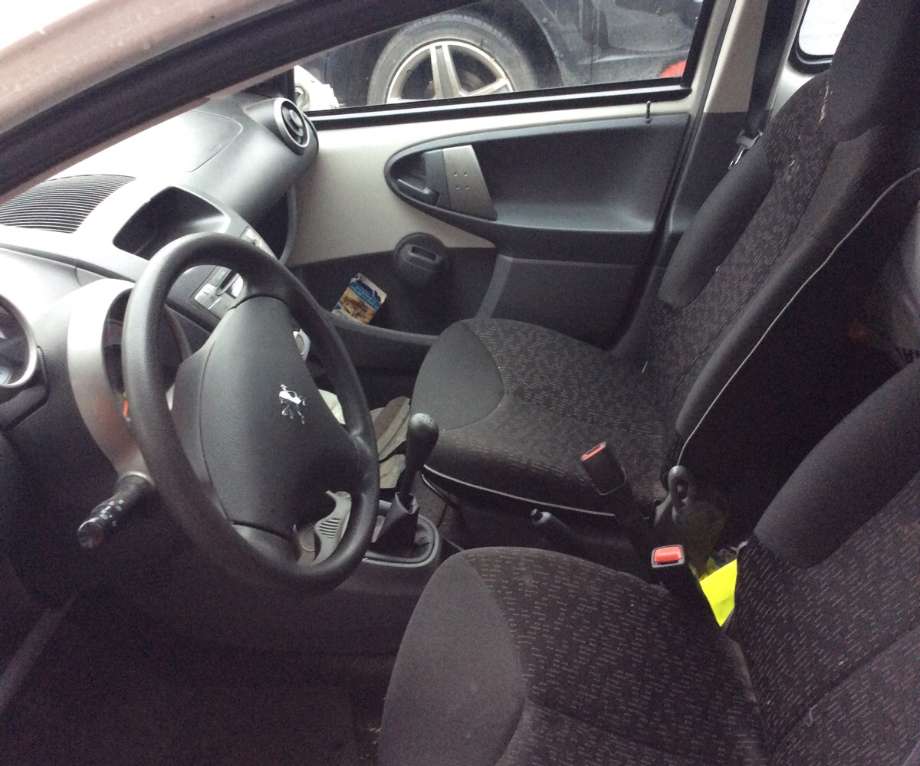 Peugeot 107 2006-2014 , Motorkode: CFA;CFB, Girkassekode: 