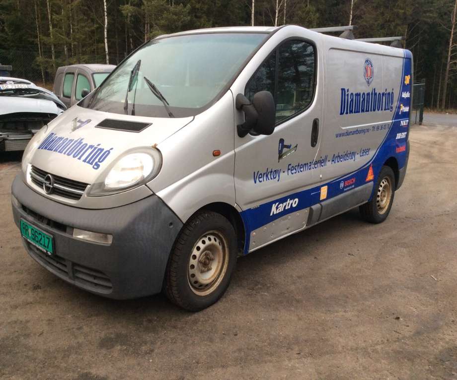 Opel Vivaro A 2001-2006 , Motorkode: F9Q-760, Girkassekode: 