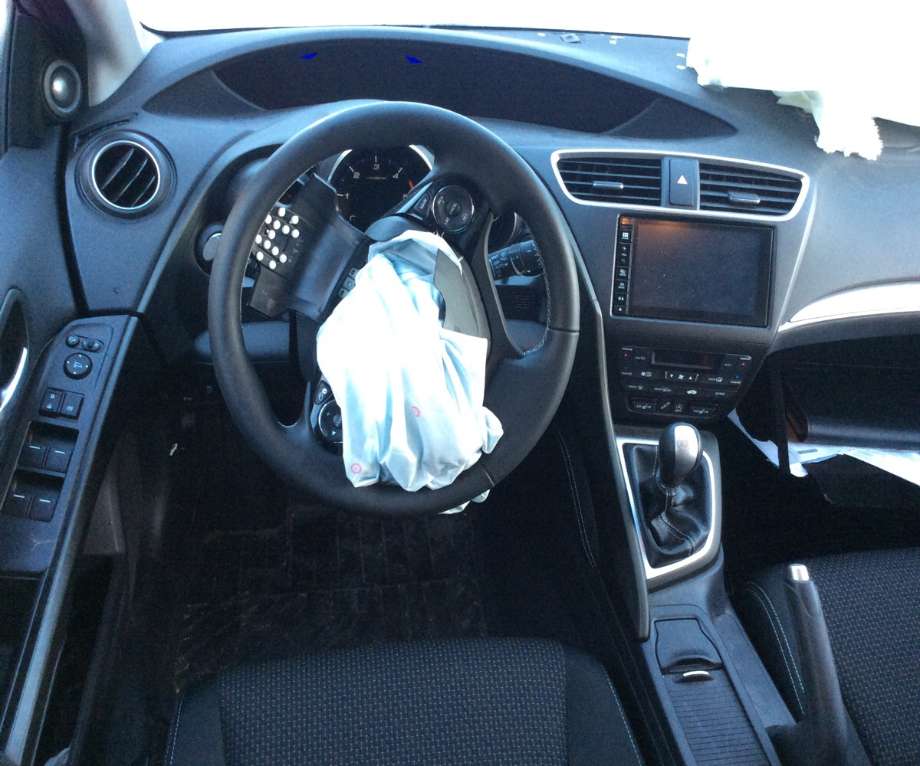 Honda Civic 2012-2015 (Type IX, Fase 1) , Motorkode: N16A1, Girkassekode: