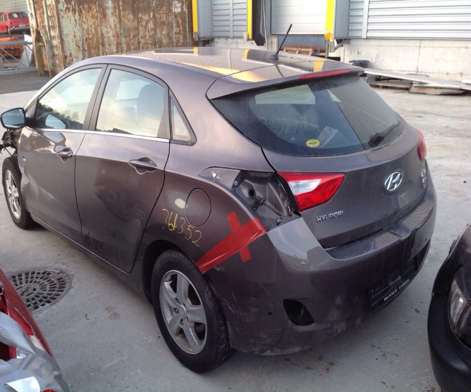 Hyundai i30 2012-2017 (Type II) , Motorkode: G4FG, Girkassekode: 