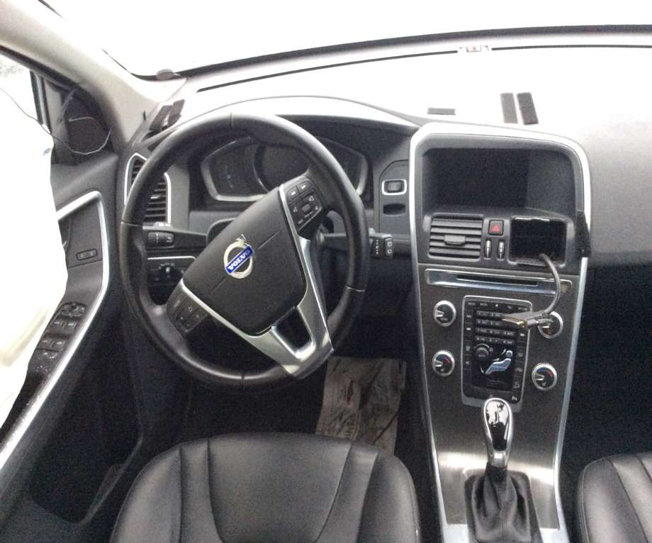Volvo XC60 2014-2017 (Type I, Fase 2) , Motorkode: D5244T17, Girkassekode:
