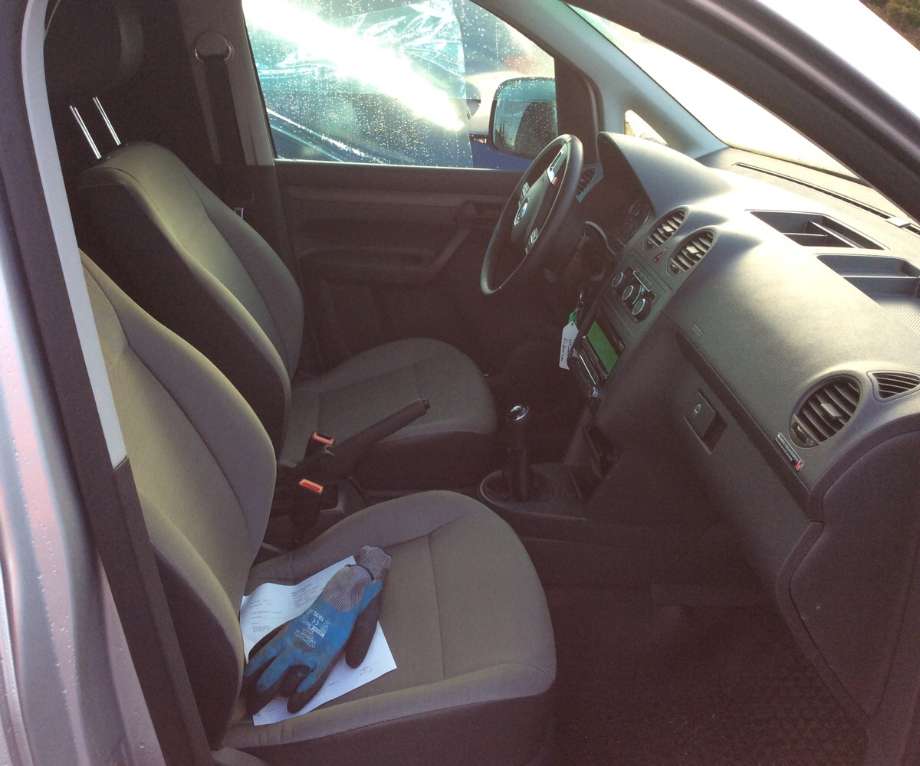 VW Caddy 2010-2015 (Type III, Fase 2) , Motorkode: CBZB, Girkassekode: 