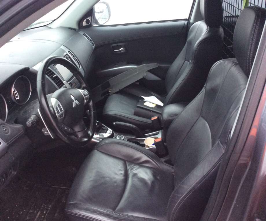 Mitsubishi Outlander 2010-2012 (Type II, Fase 2) , Motorkode: 4HK, Girkassekode: