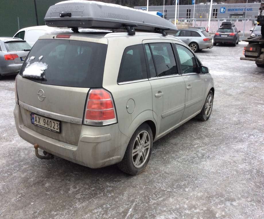 Opel Zafira B 2005-2011 , Motorkode: Z19DT, Girkassekode: 