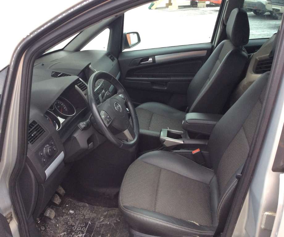 Opel Zafira B 2005-2011 , Motorkode: Z19DT, Girkassekode: 