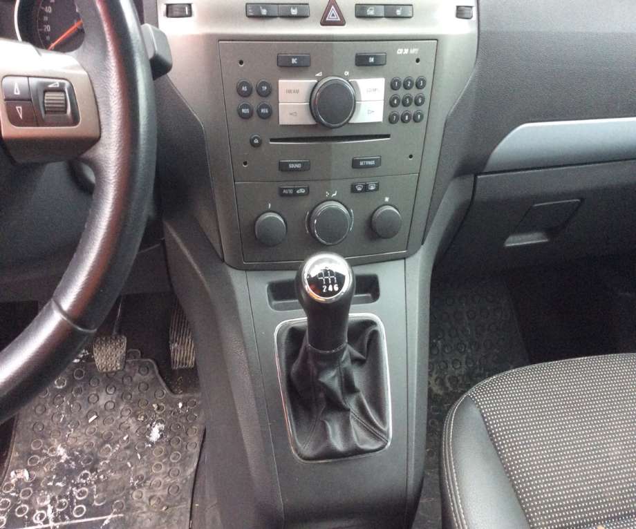 Opel Zafira B 2005-2011 , Motorkode: Z19DT, Girkassekode: 