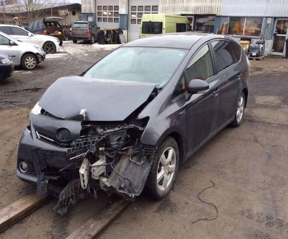 Toyota Prius +7 2012-2020 (Type III) (stasjonsvogn) (stasjonsvogn), Motorkode: 2ZR-FXE, Girkassekode: 