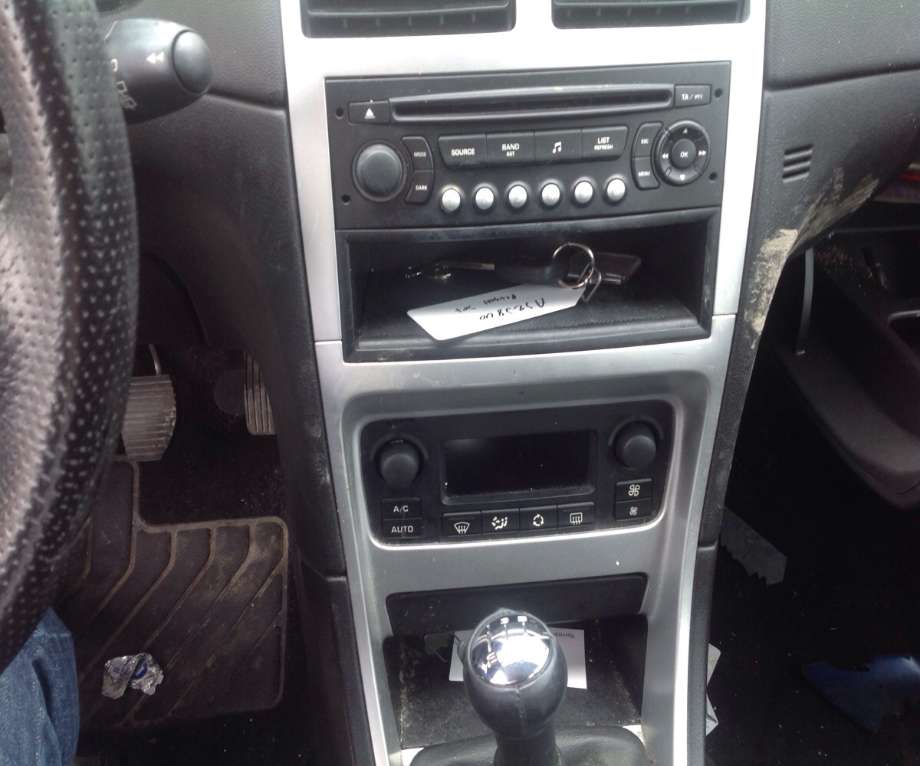 Peugeot 307 2005-2008 (Fase 2) , Motorkode: 9HV;9HX, Girkassekode: 