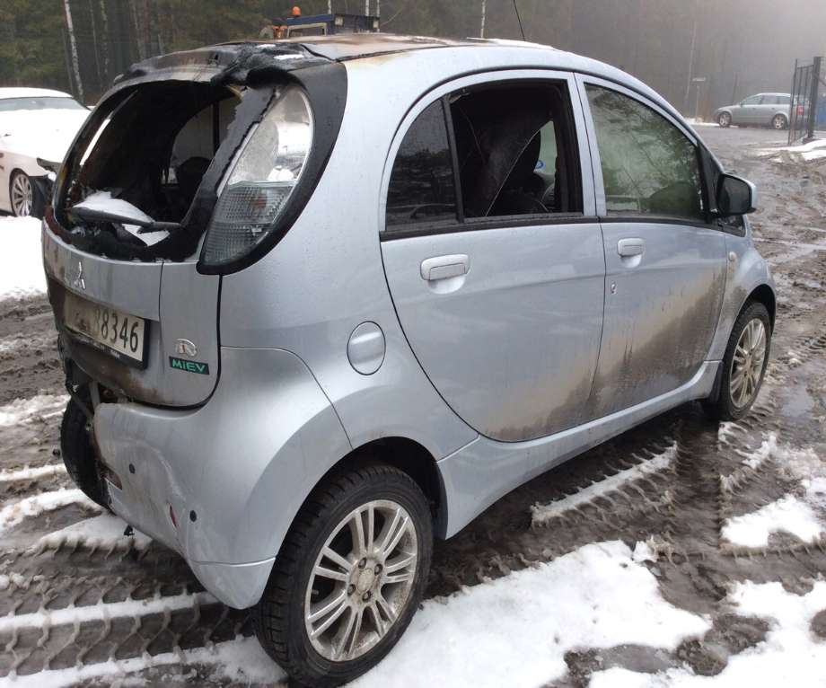Mitsubishi i-MiEV 2010-->> , Motorkode: Y4F1, Girkassekode: