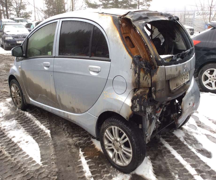 Mitsubishi i-MiEV 2010-->> , Motorkode: Y4F1, Girkassekode: