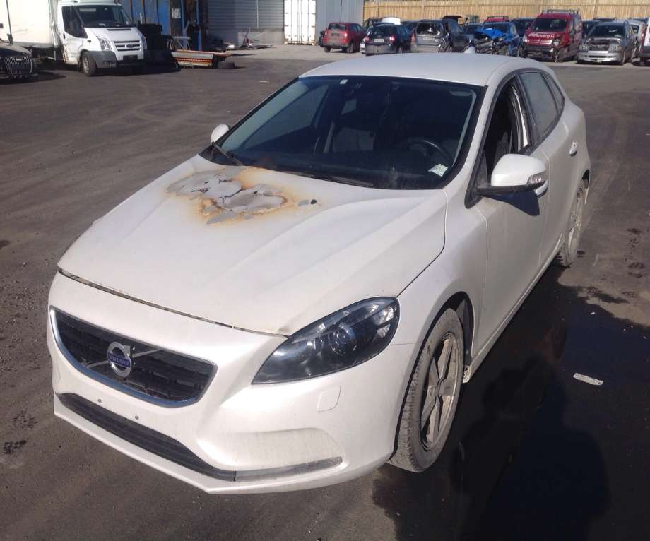 Volvo V40 2012-2019 , Motorkode: B4164T4, Girkassekode: 