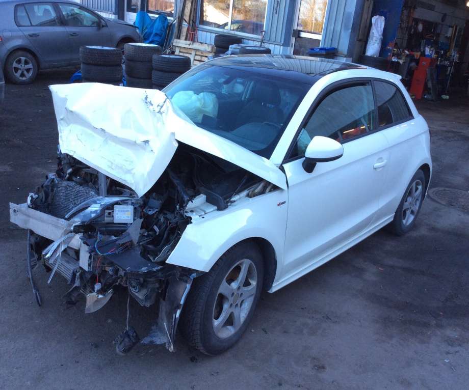 Audi A1 2010-2014 (Type I, Fase 1) , Motorkode: CAYC, Girkassekode: 
