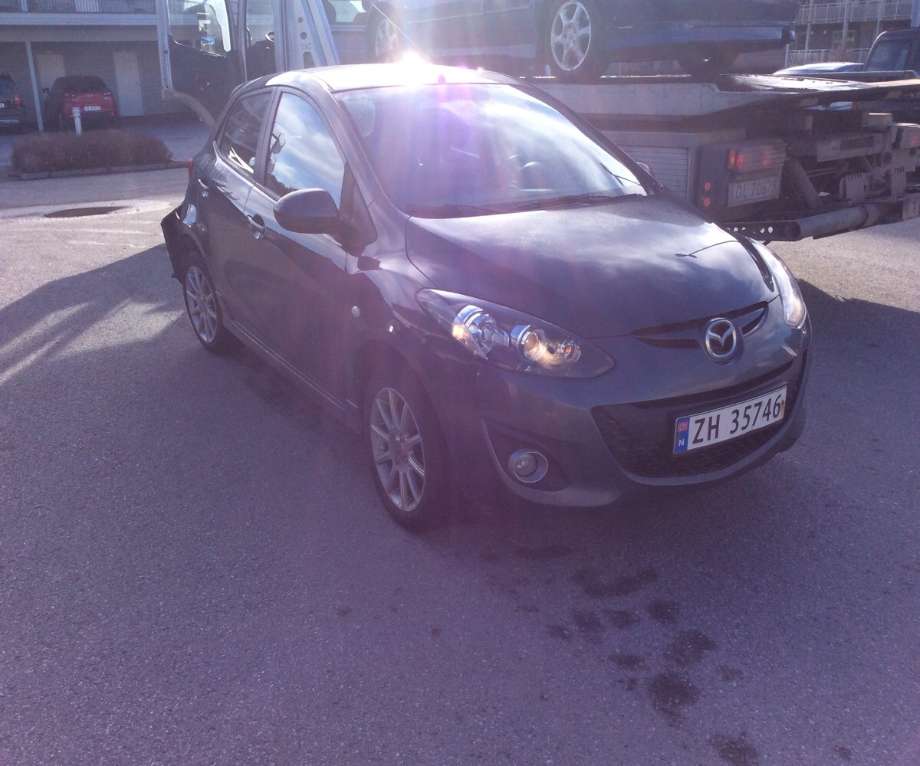 Mazda 2 2011-2014 (Type II, Fase 2) , Motorkode: ZJ-VE, Girkassekode: 
