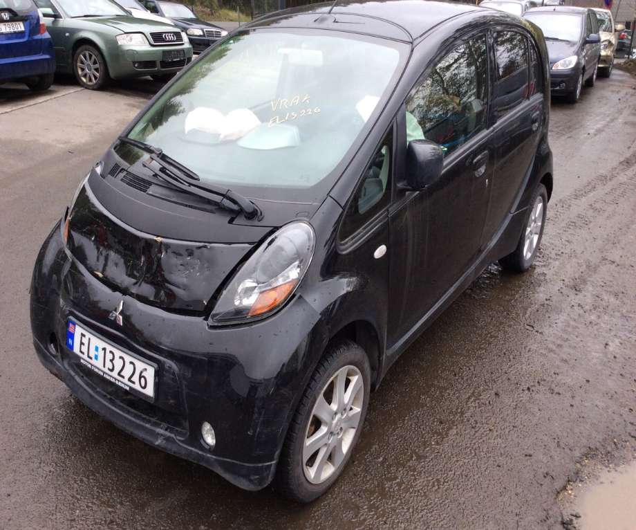 Mitsubishi i-MiEV 2010-->> , Motorkode: Y4F1, Girkassekode: 