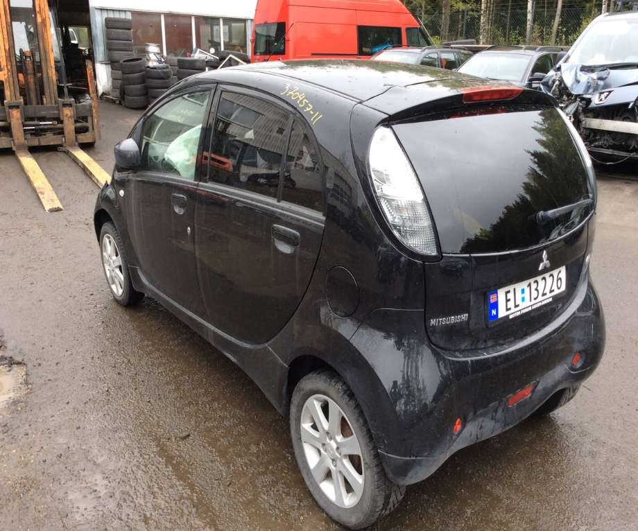 Mitsubishi i-MiEV 2010-->> , Motorkode: Y4F1, Girkassekode: 