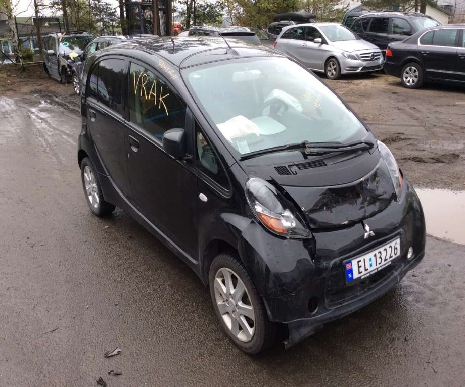 Mitsubishi i-MiEV 2010-->> , Motorkode: Y4F1, Girkassekode: 