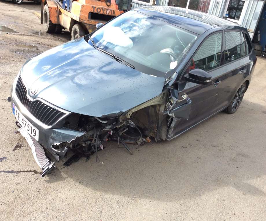 Škoda Rapid 2012-2019 , Motorkode: CJZC, Girkassekode: 