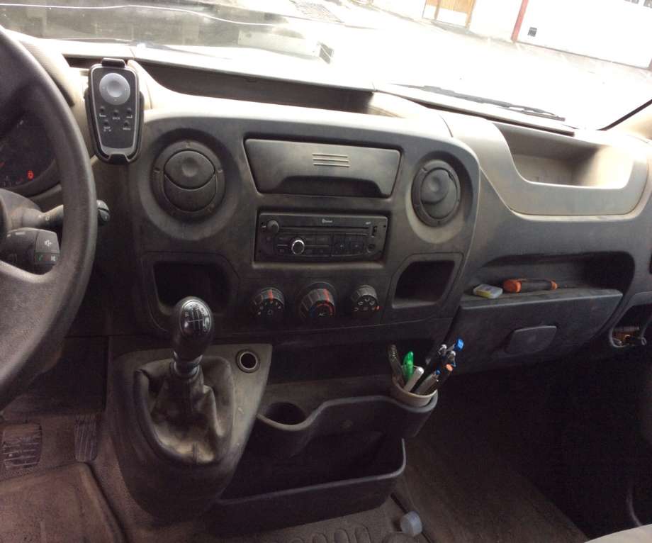 Renault Master 2010-2013 (Type III, Fase 1) , Motorkode: M9T-870, Girkassekode:
