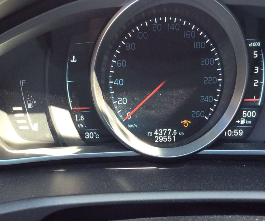 Volvo V40 2012-2019 , Motorkode: D4162T, Girkassekode:
