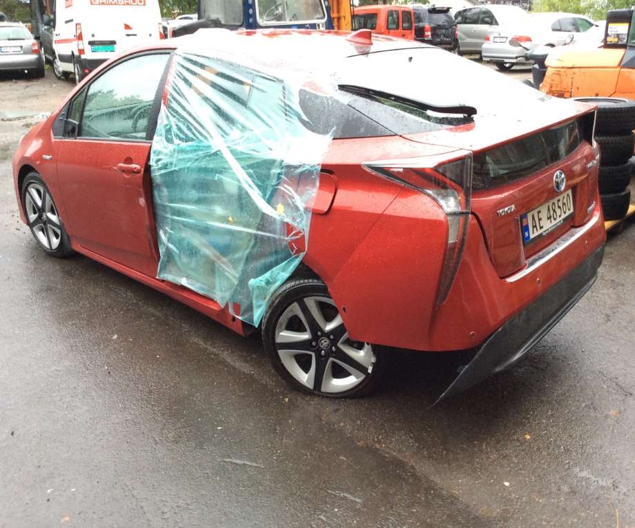 Toyota Prius 2016-2023 (Type IV) (combi) (combi), Motorkode: , Girkassekode:
