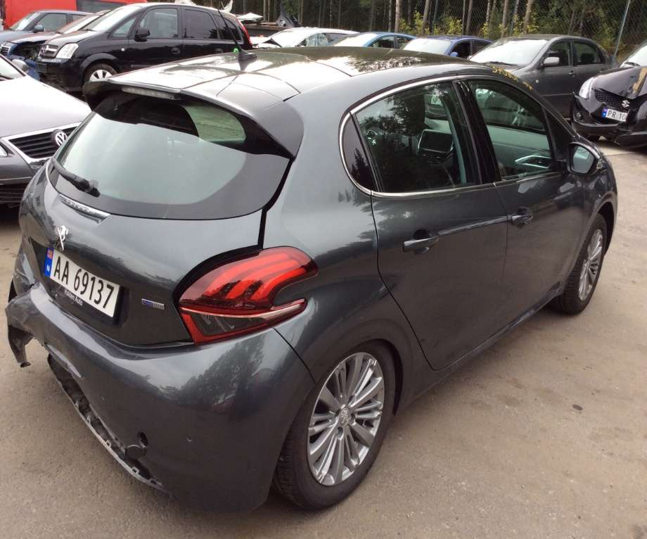 Peugeot 208 2012-2019 (Type I) , Motorkode: HMZ, Girkassekode: 